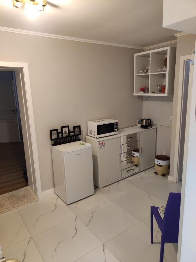 Scandinavian Home In Bucharest City Center Ngoại thất bức ảnh